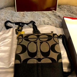 COACH messenger crossbody